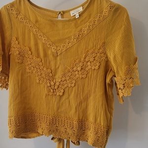 Self esteem, size large, color yellow